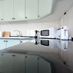 Colina * لوس كريستيانوس